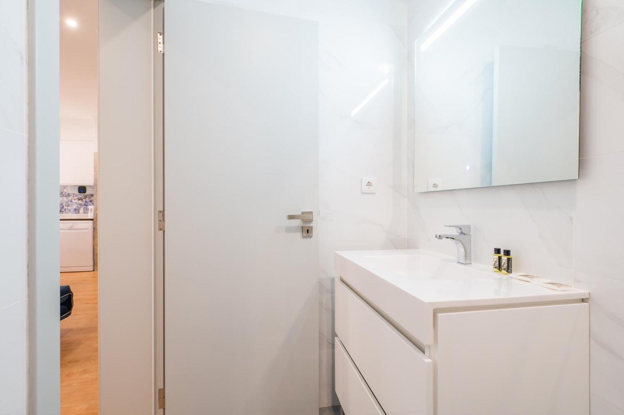 Via Augusta 129 Apartment ลิสบอน ภายนอก รูปภาพ